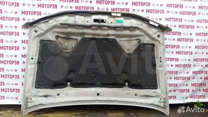 Капот Nissan Navara 2008