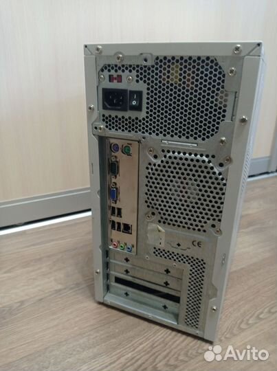 Компьютер Intel 4 ядра 4 Гб DDR3 жесткий 250 Гб