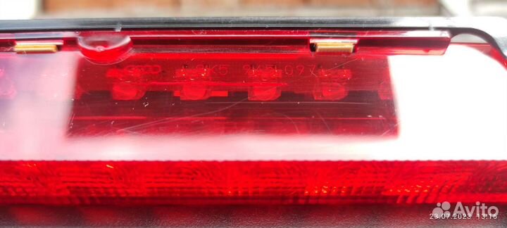 Третий (задний) стоп сигнал Audi A4