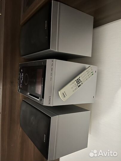 Музыкальный центр