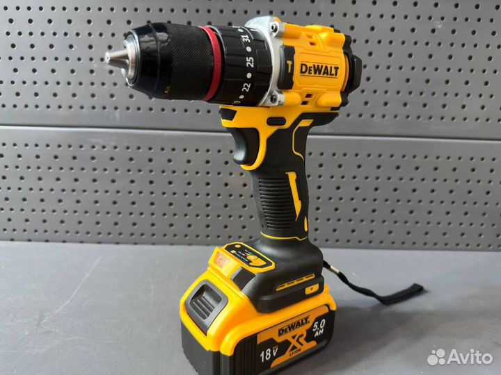 Шуруповерт DeWalt 18v бесщеточный