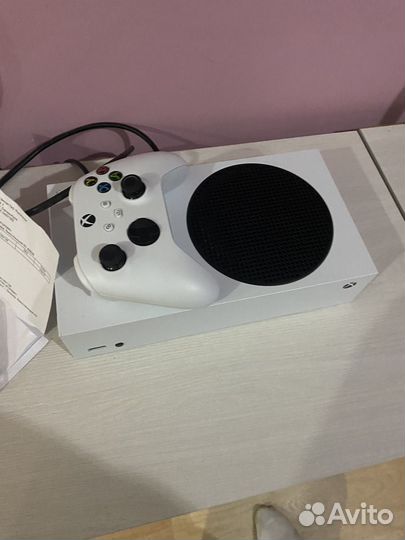 Игровая приставка XBox series S