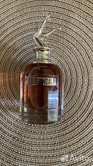 Туалетная вода So scandal