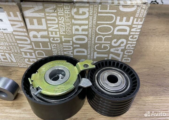 Ремень грм комплект с роликами и болтами renault