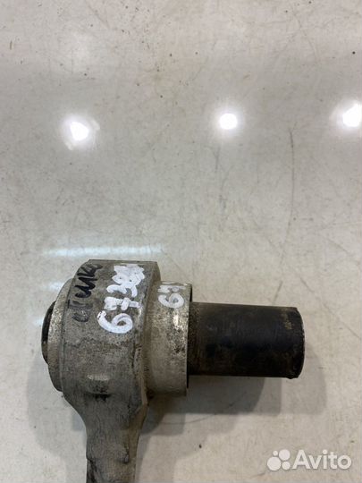 Рычаг подвески (задний, правый, нижний)