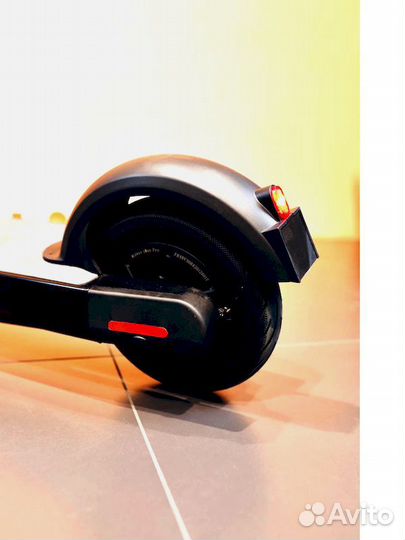 Электросамокат в магазине