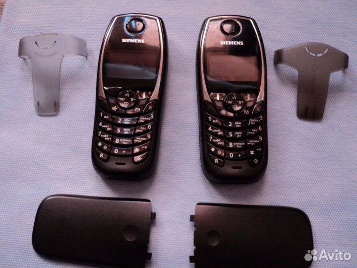 Gigaset SL-100 color две штуки