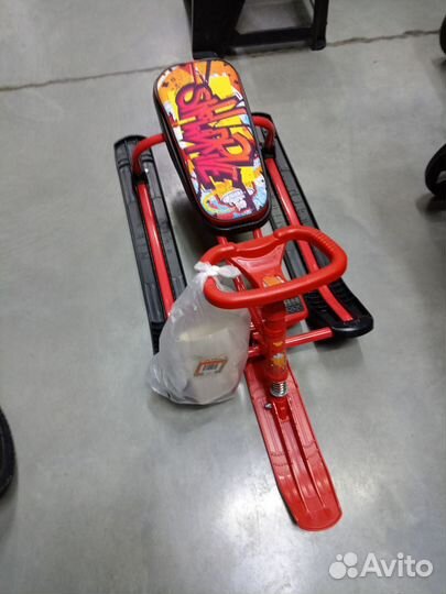 Детский снегокат новый