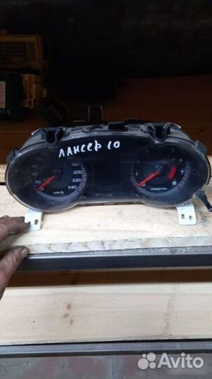 Панель приборов Mitsubishi Lancer 10 1.8 2007-2010