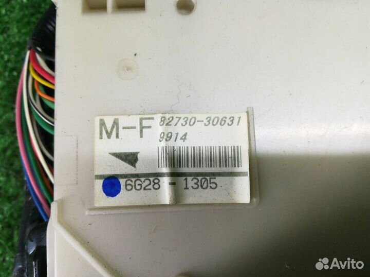 Блок предохранителей Lexus GS 3 8273030631