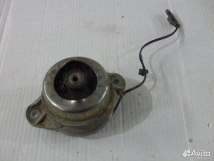 Опора двигателя Mercedes-Benz Glk-Class X204