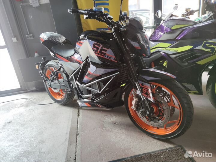 Электромотоцикл SE GTR (72v 80ah) черный