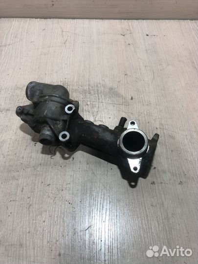 Кронштейн термостата мерседес w203