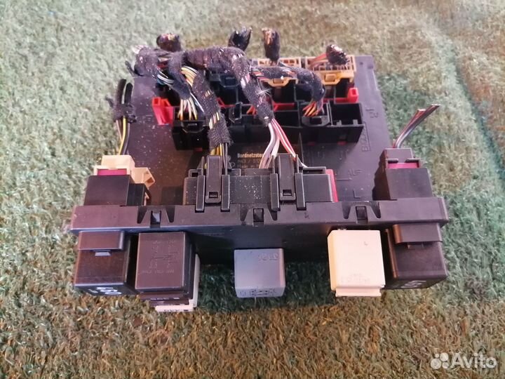 Модуль питания бортовой сети 8P0907279F Audi A3 8P