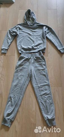 Спортивный костюм женский