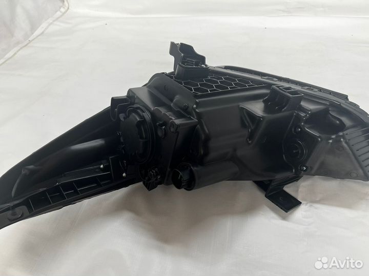 Фара Hyundai Solaris 2017-2020 правая