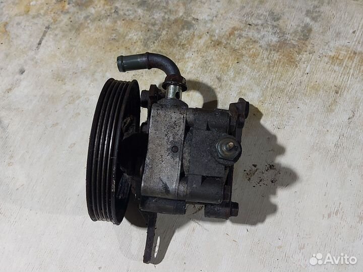 Насос гур Mazda 323 BH