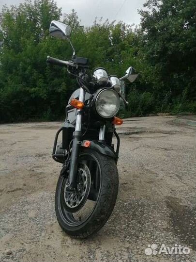 Honda cb1
