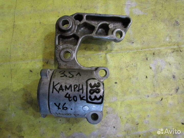 Кронштейн натяжителя Toyota Camry 40 06-11г 383