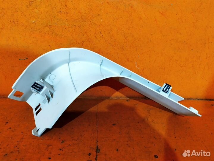 Обшивка двери багажника правая Ford Kuga 2 CBS