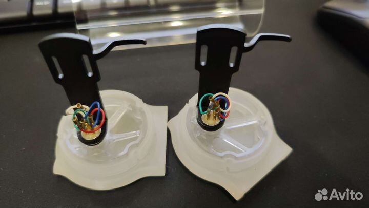 Колба с двумя хэдшелами vestax + иглы