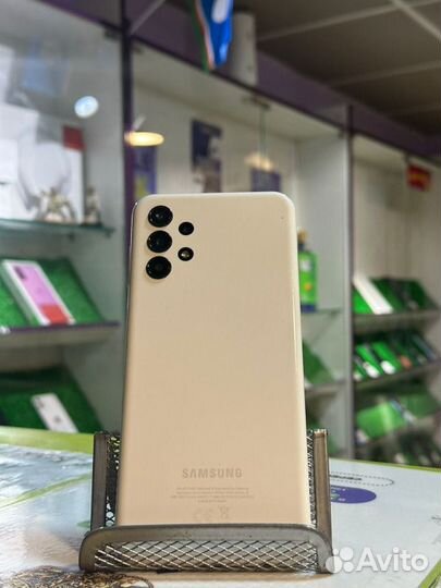 Samsung Galaxy A13, 4/64 ГБ