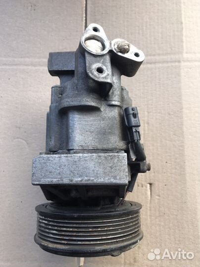 Компрессор кондиционера Renault Sandero 2