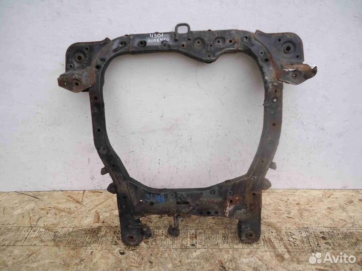 Подрамник Kia Sorento 2 XM