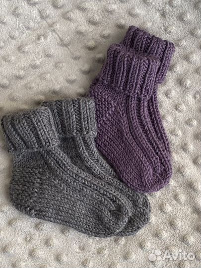 Носки и пинетки вязаные, детские