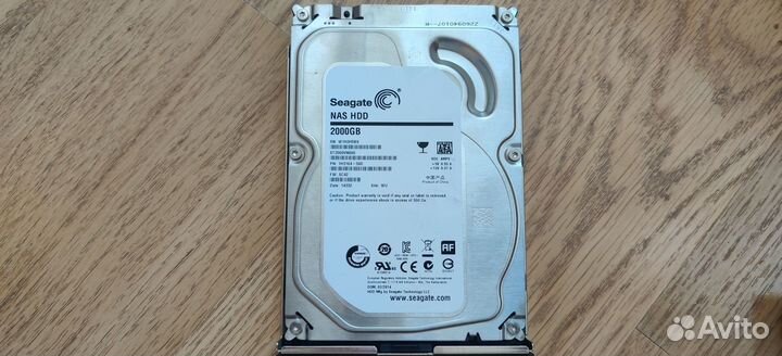 Жесткий диск HDD 3.5 Seagate NAS 2Tb ST2000VN000