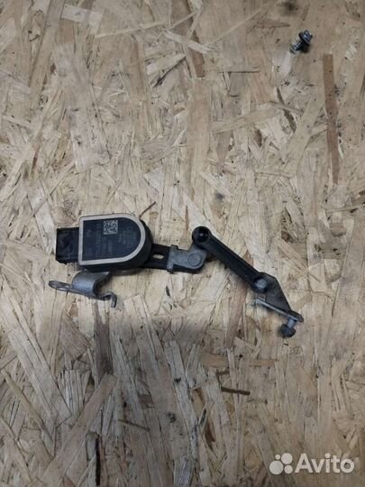 Bmw f10 датчик положения кузова