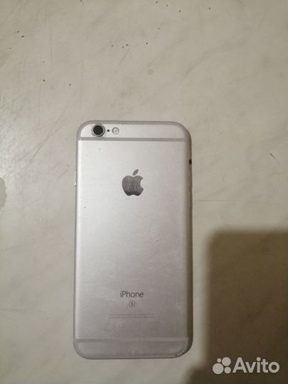 iPhone 6S, 64 ГБ