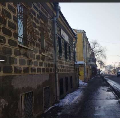 4-к. квартира, 96 м², 1/2 эт.