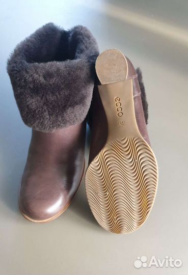 Полусапожки Ecco, размер 37. Состояние новых