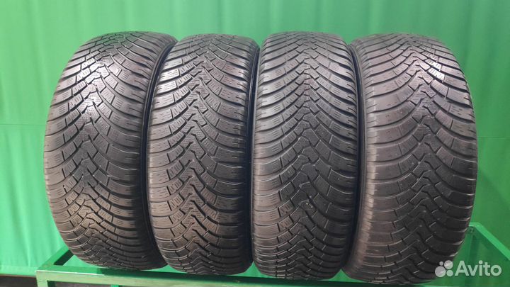 Falken Eurowinter HS01 215/60 R16 99H