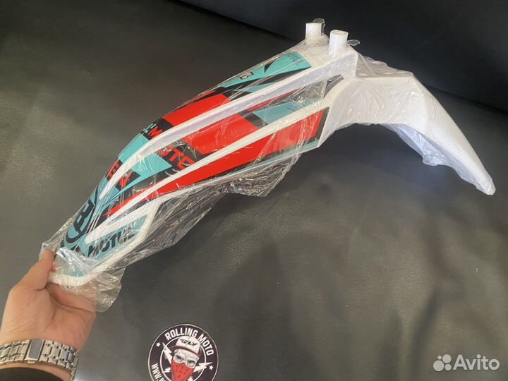 Крыло переднее Regulmoto Seven Medalist