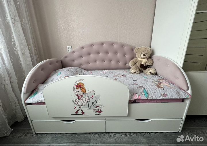 Кровать софа 10.1 с мягкими спинками