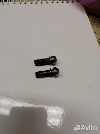 Винт болт м7