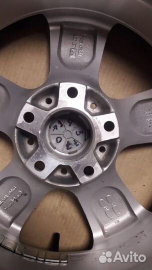 Колесо (литой диск с резиной) BMW r17 Бриджстоун