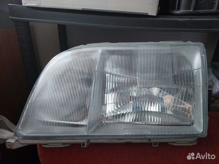 Фара w140 передняя правая