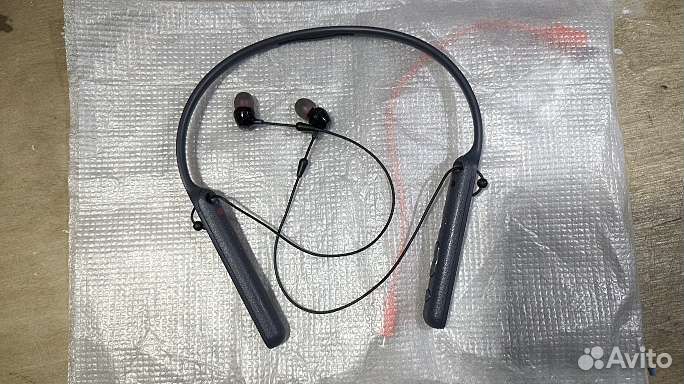 Беспроводные bluetooth наушники Sony WI-C400