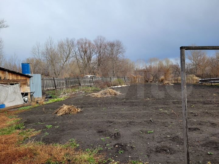 Дом 33 м² на участке 6,2 сот.