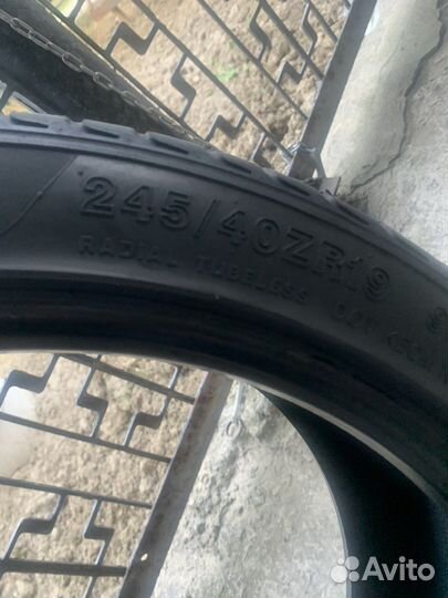 Kinforest KF-550 245/40 R19