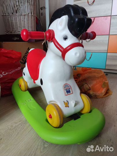 Лошадь качалка каталка