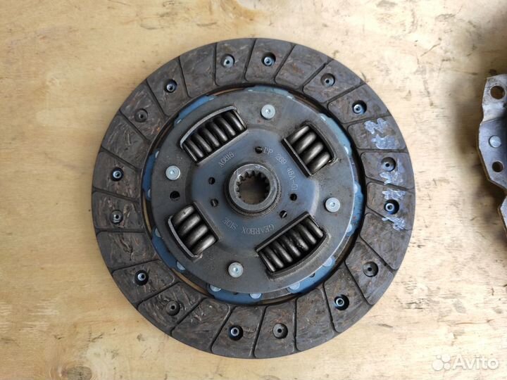 Комплект сцепления Z10XEP Opel Corsa D Corsa C