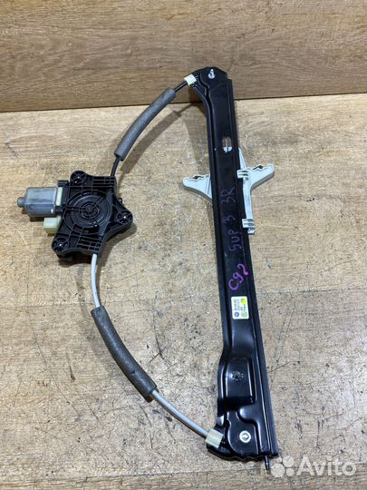 Стеклоподъемник задний правый Skoda Superb 3 C92