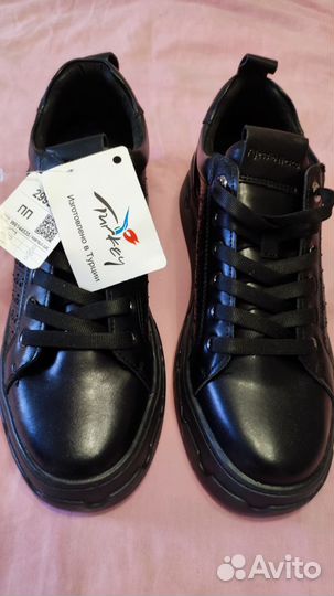 Кроссовки женские 41 размер