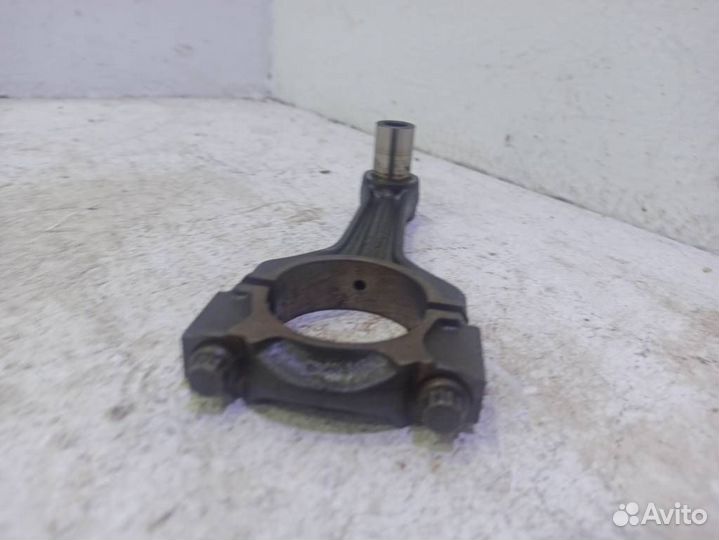 Шатун Мерседес W124 E