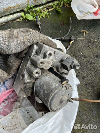 Блок abs bmw e39