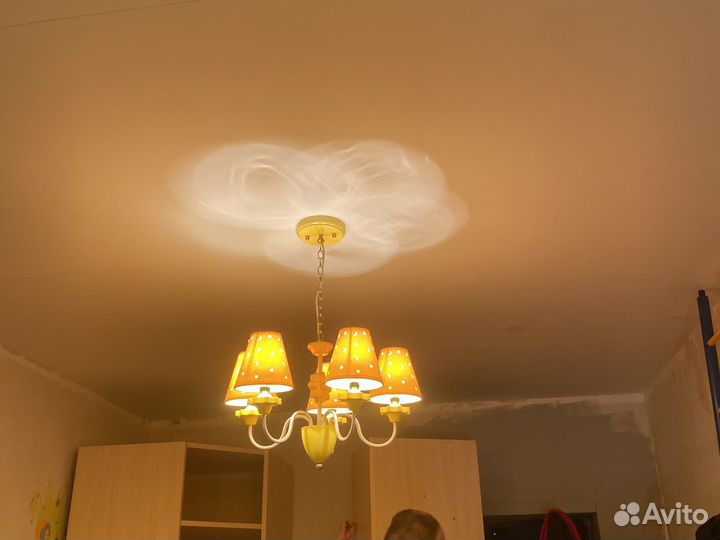Люстра в детскую комнату
